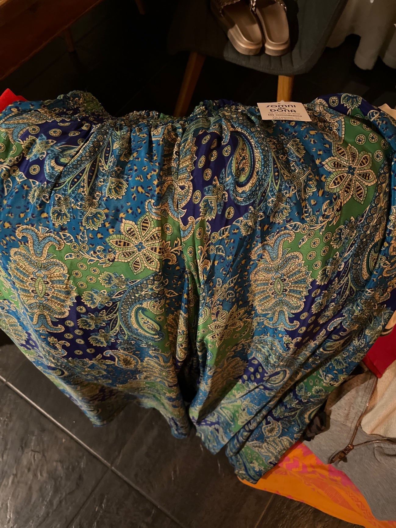 Somni de Dona Hose, NEU Blau, grün gemustert