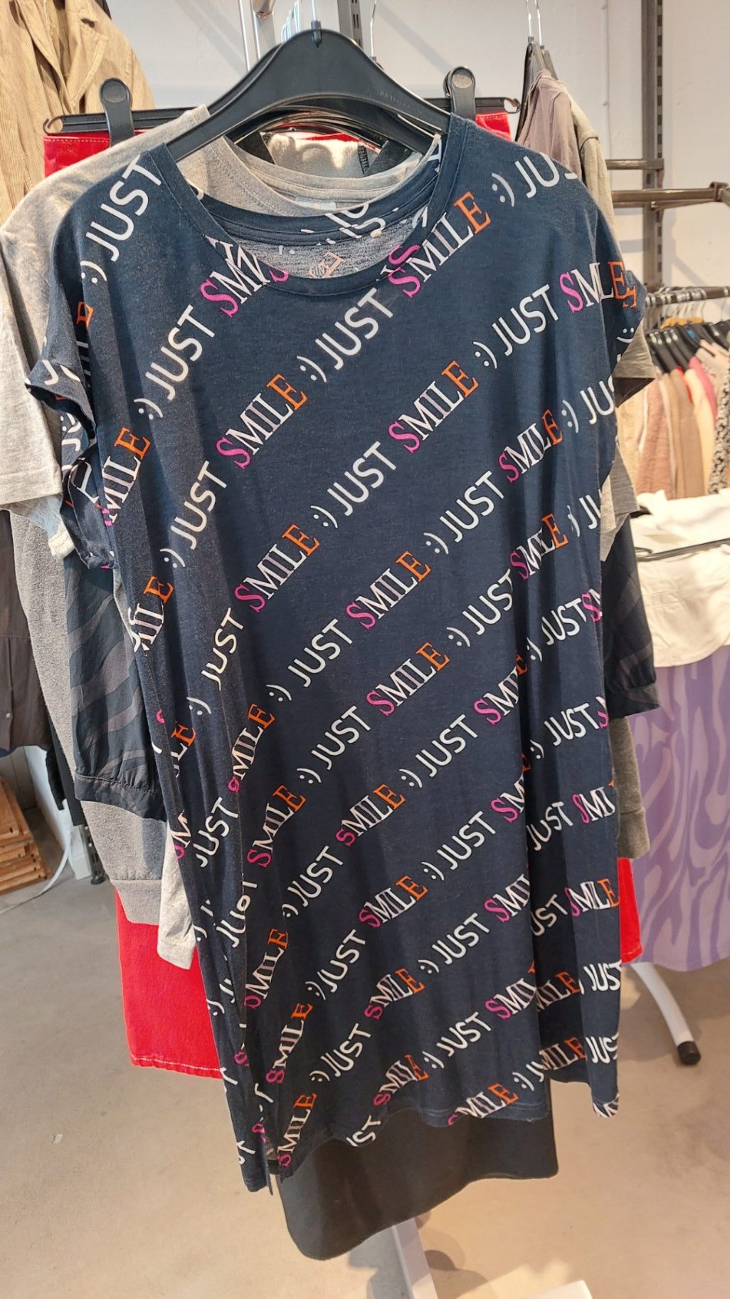 Gina Benotti T-Shirt Blau mit bunter Aufschrift
