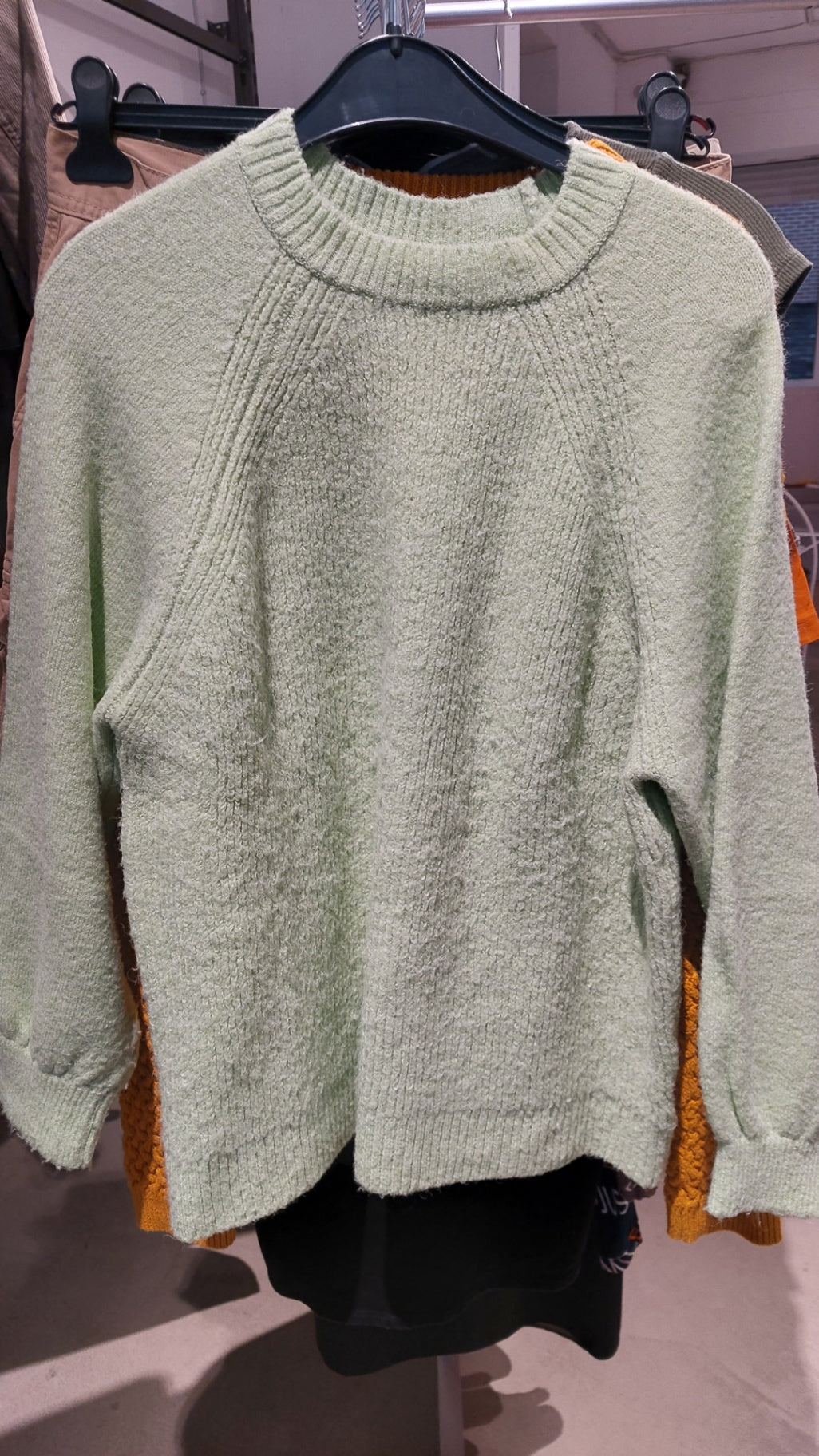 MNG Pullover Hellgrün