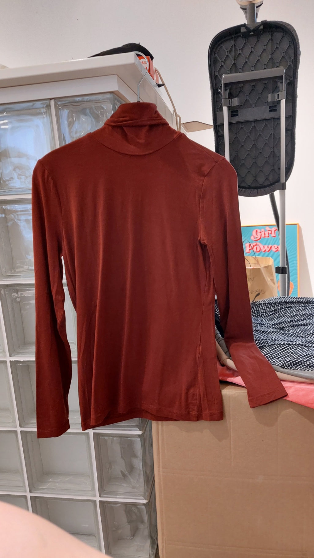 Aware Langarmshirt Rotbraun