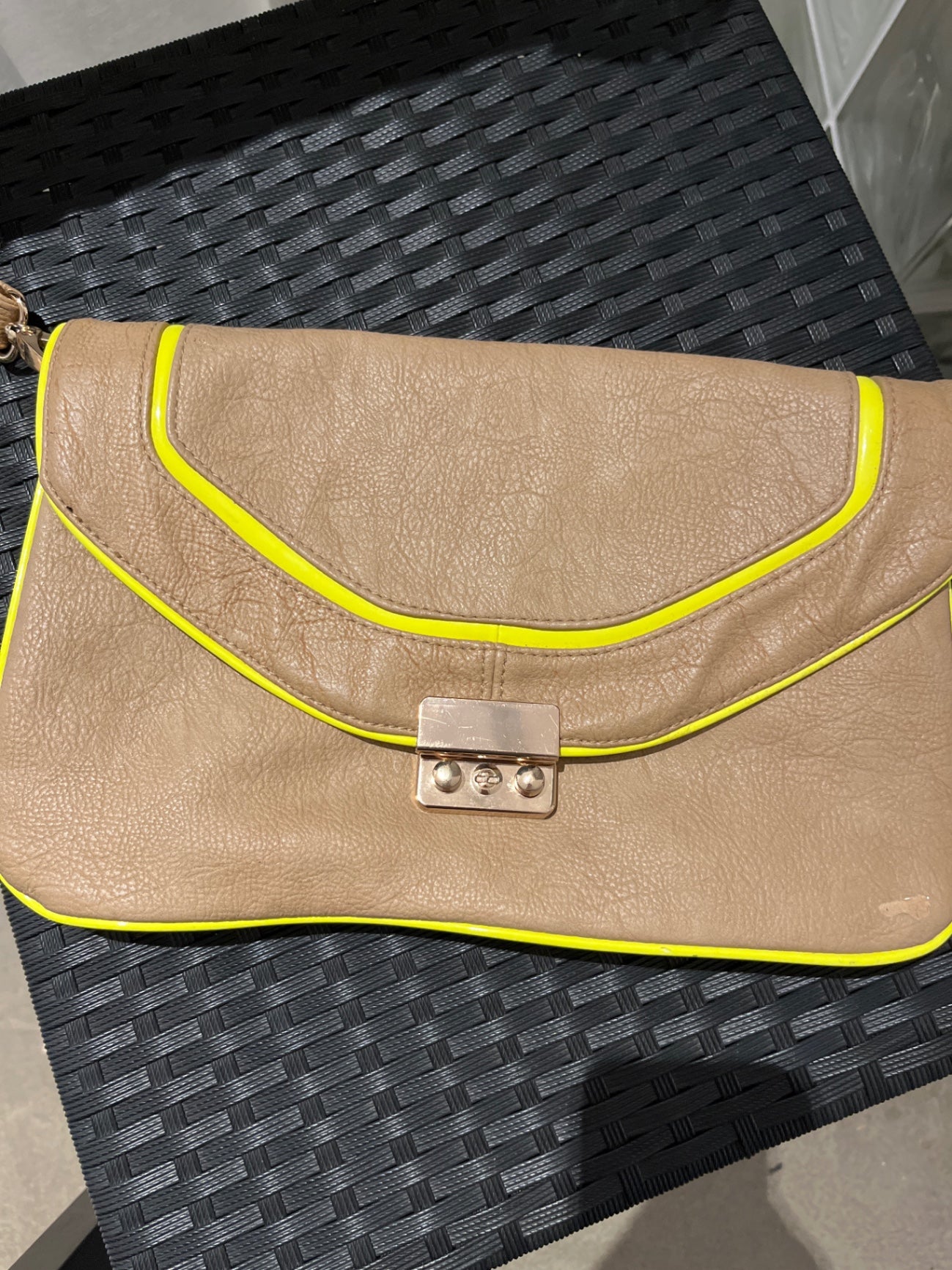 Unbekannt Handtasche Beige mit gelben Akzenten