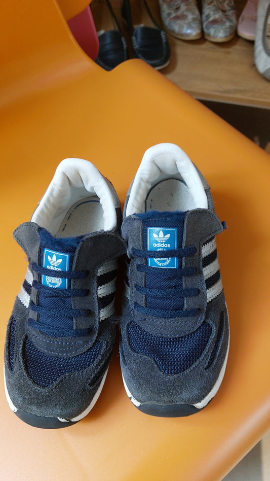 Adidas Schuhe Blau