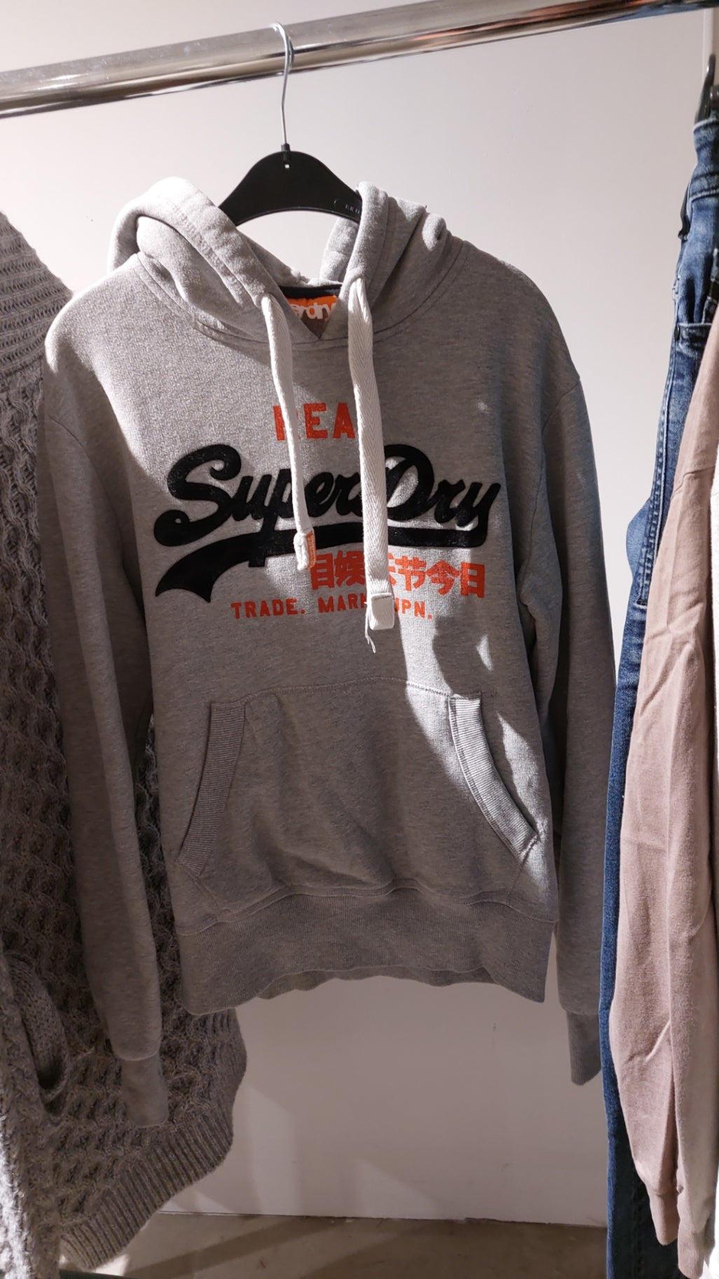 SuperDry Hoodie Grau