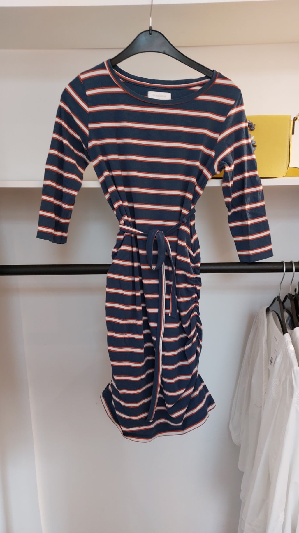Mamaliciuos Kleid Blau mit roten und weißen Streifen