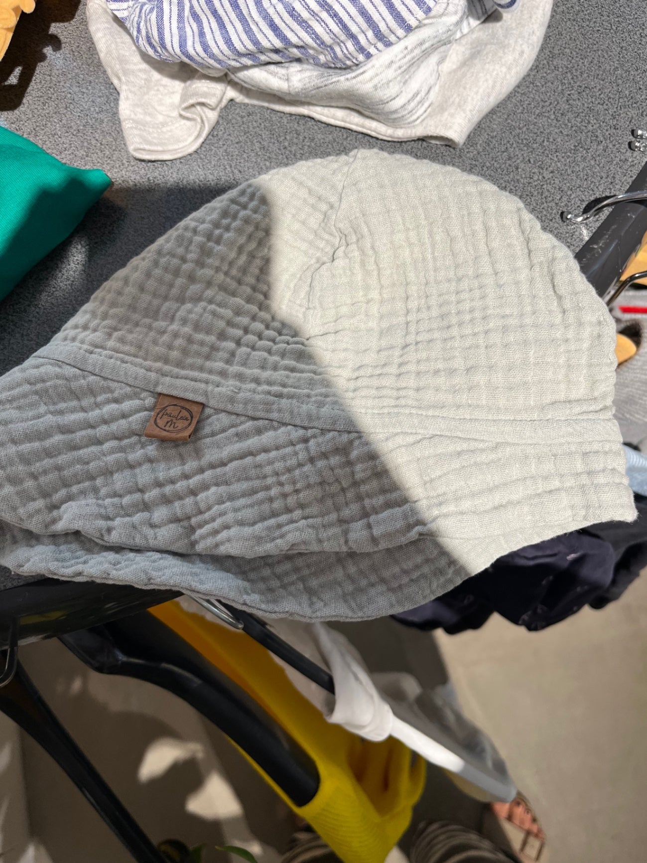 Handmade  Sonnenhut Grau