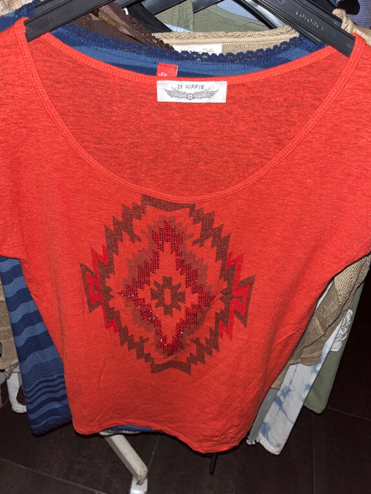 It Hippie T-Shirt Rot