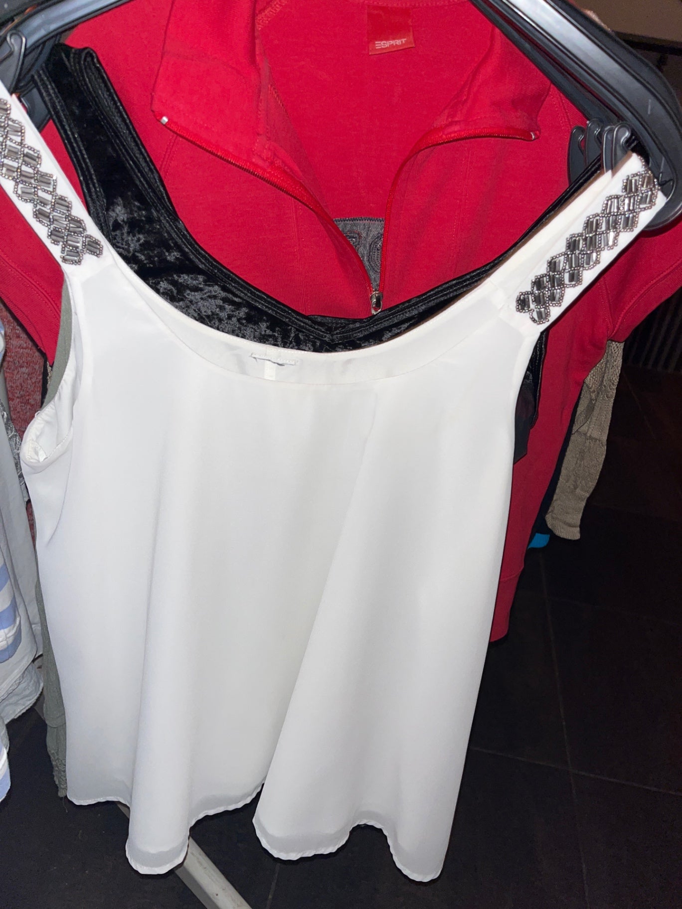 H&M Top Weiß, Nietenträger
