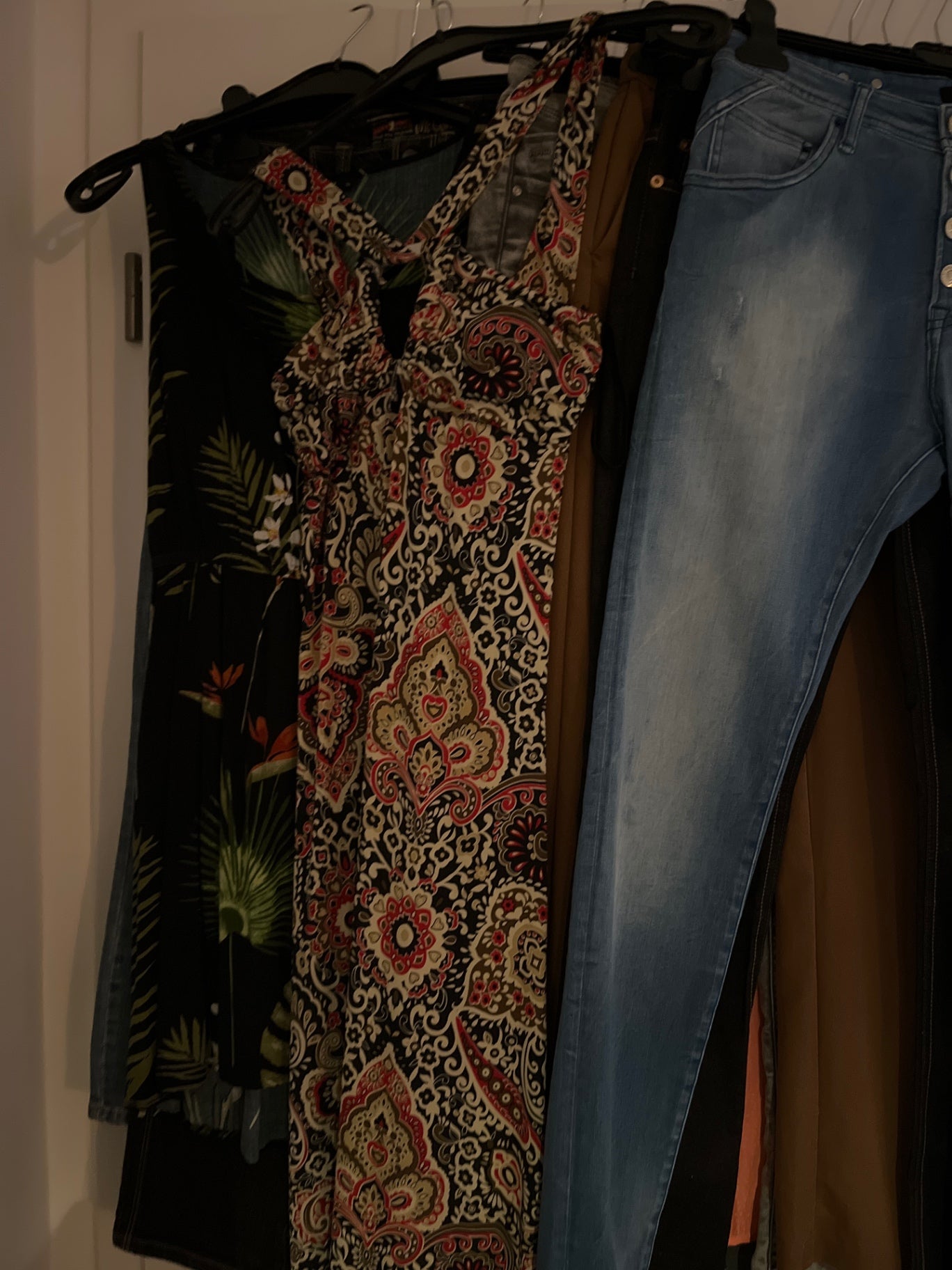 Unbekannt Kleid Mehrfarbig (Schwarz, Rot, Weiß)