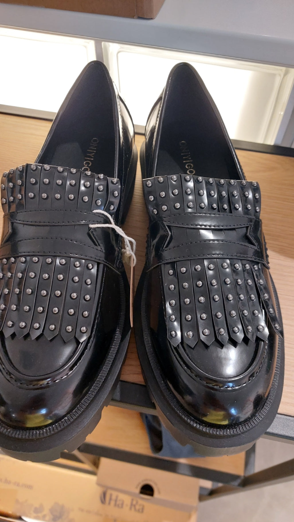 ON/Y/GO Schuhe Schwarz