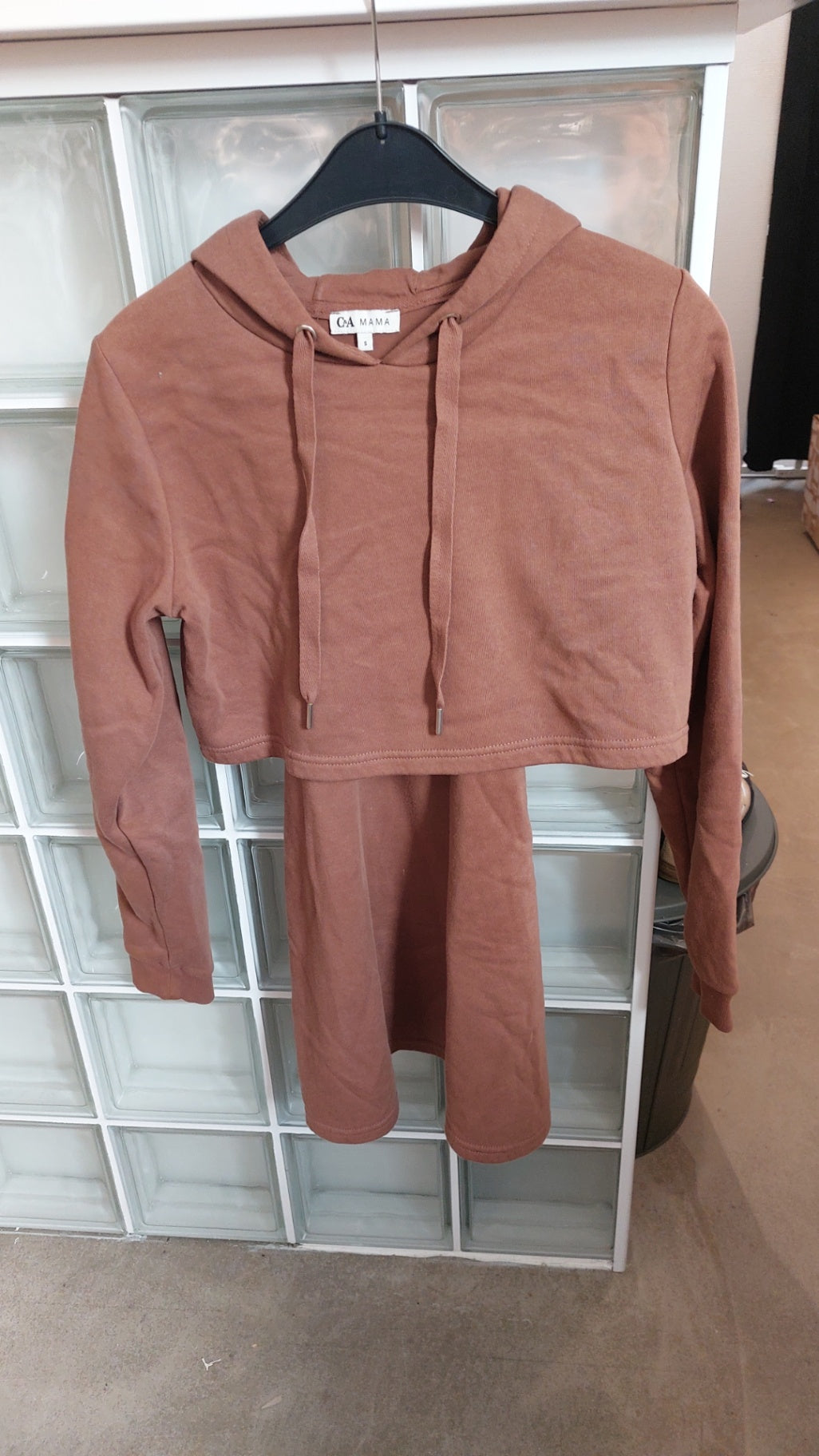 C&A Mama Umstands-Kleid mit Kapuze Braun