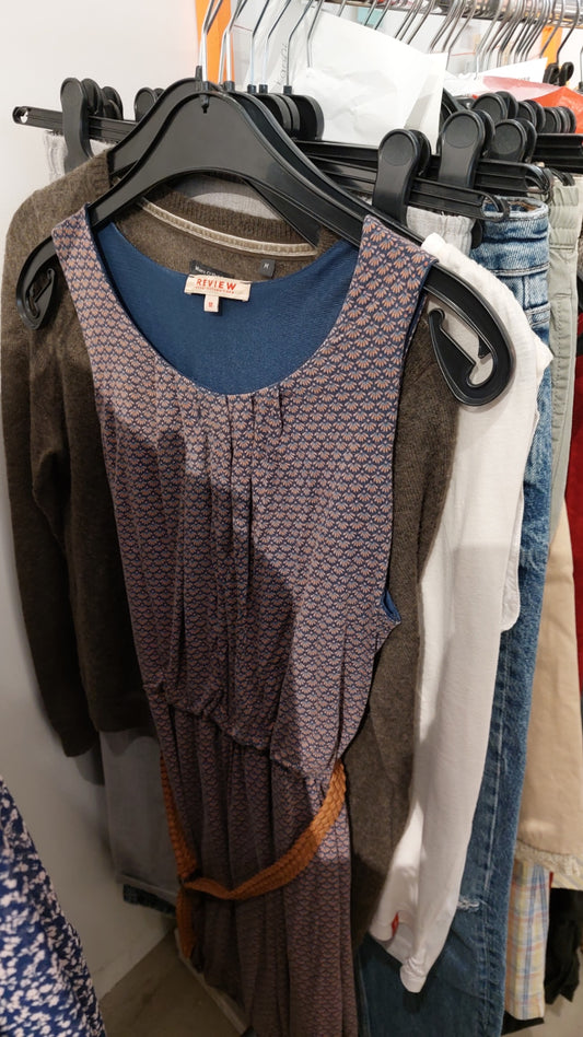 Review Kleid Blau mit Muster
