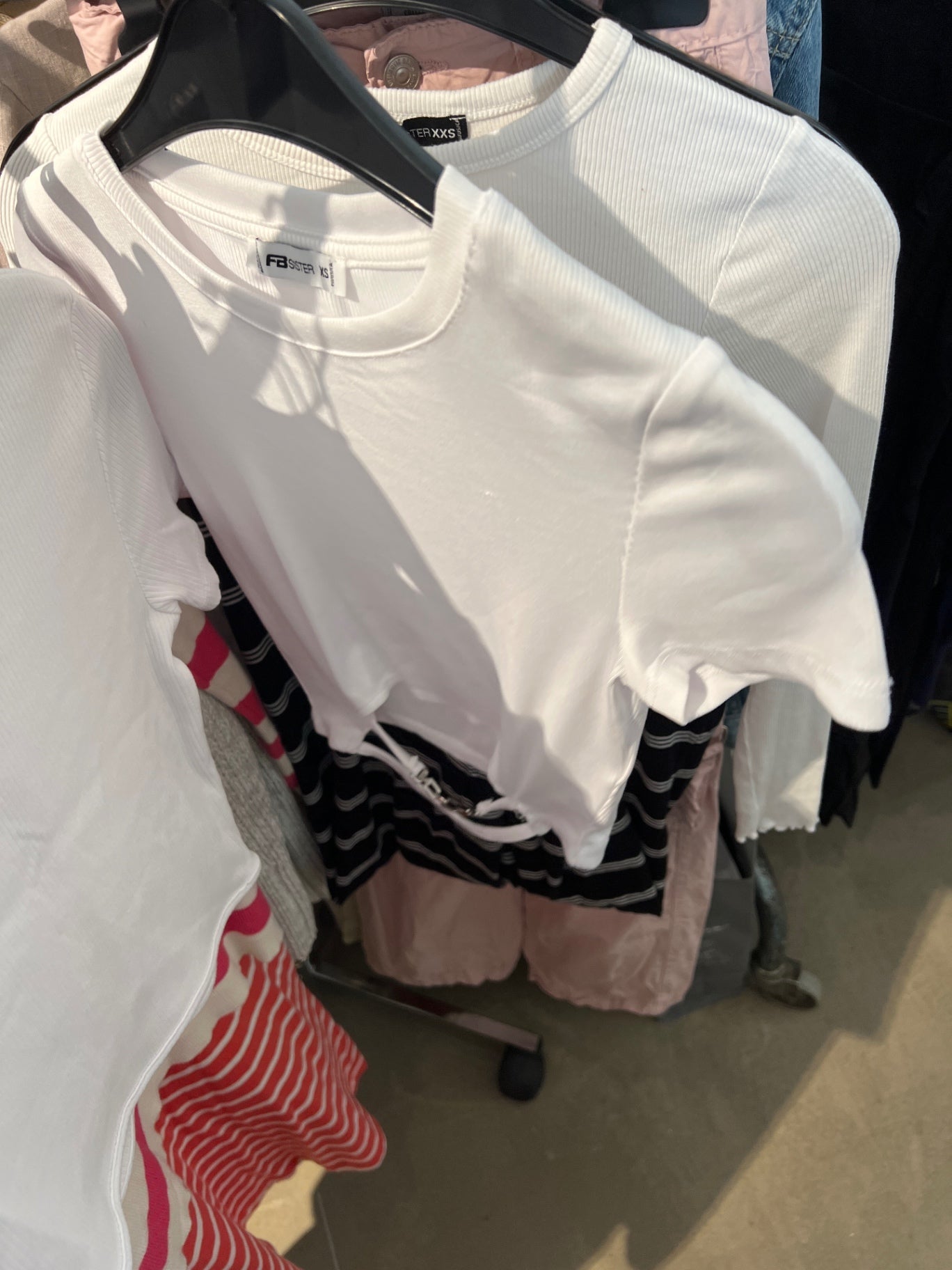 Fishbone Sister T-Shirt Weiß