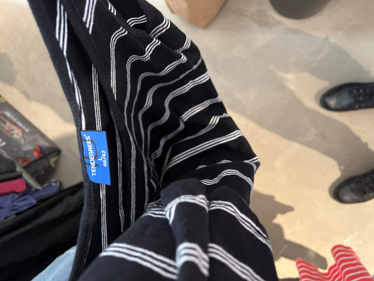 Tenddegrees Kleid Schwarz mit weißen Streifen