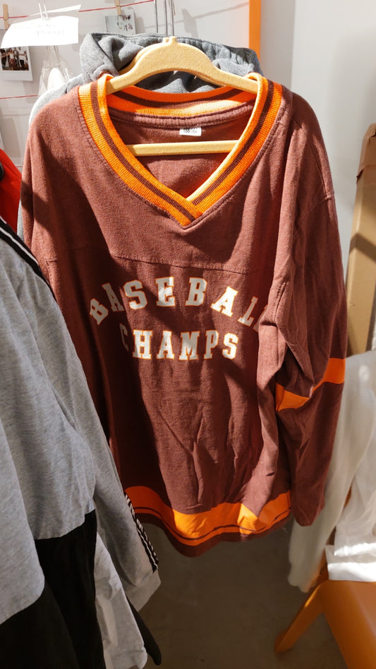 Baseball Pullover Braun
