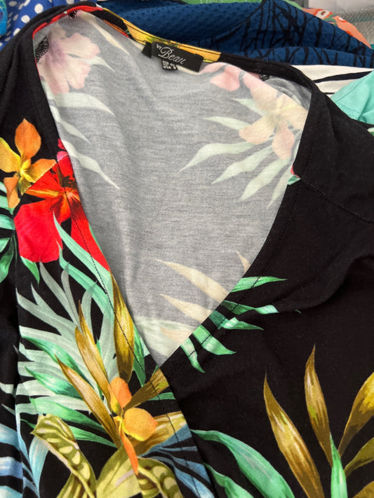 By Beau Kleid Schwarz mit buntem Blumenmuster