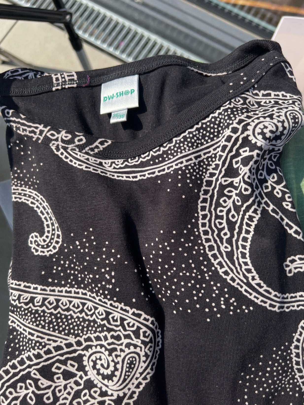 DW-Shop T-Shirt Schwarz mit weißem Muster