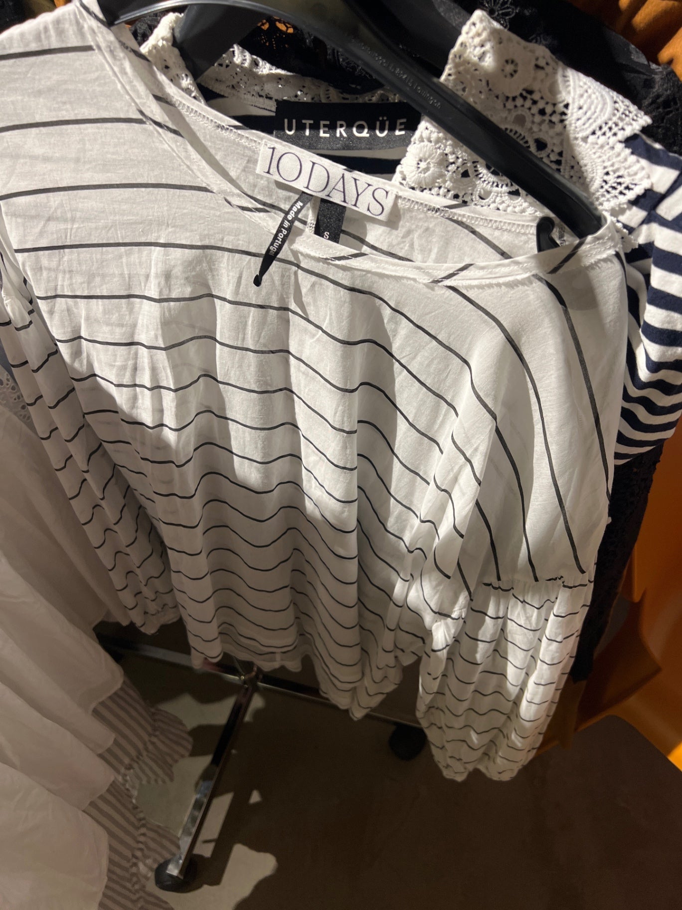 10DAYS Bluse Weiß mit schwarzen Streifen