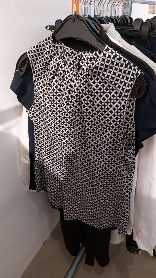 Comma Bluse Schwarz und Weiß