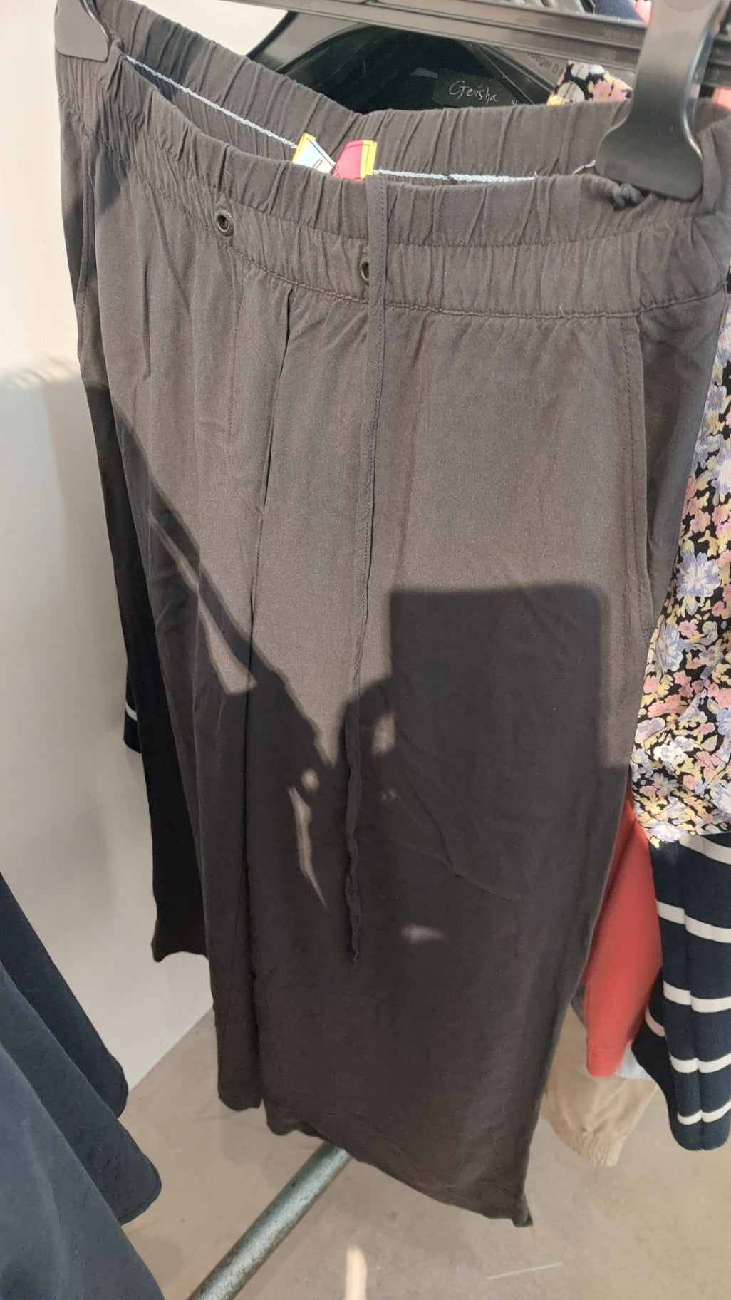 Love Hose Schwarz