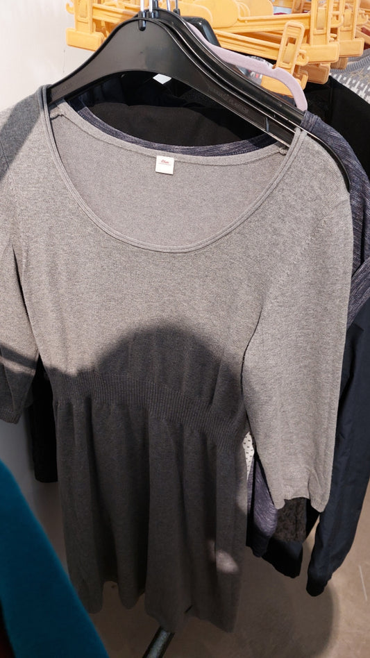 s.Oliver Kleid Grau