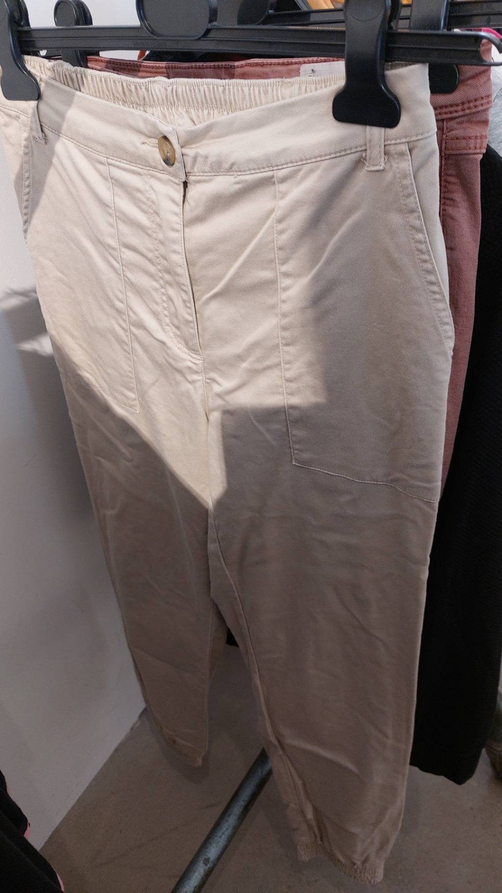 Jonas Nielsen Hose Beige