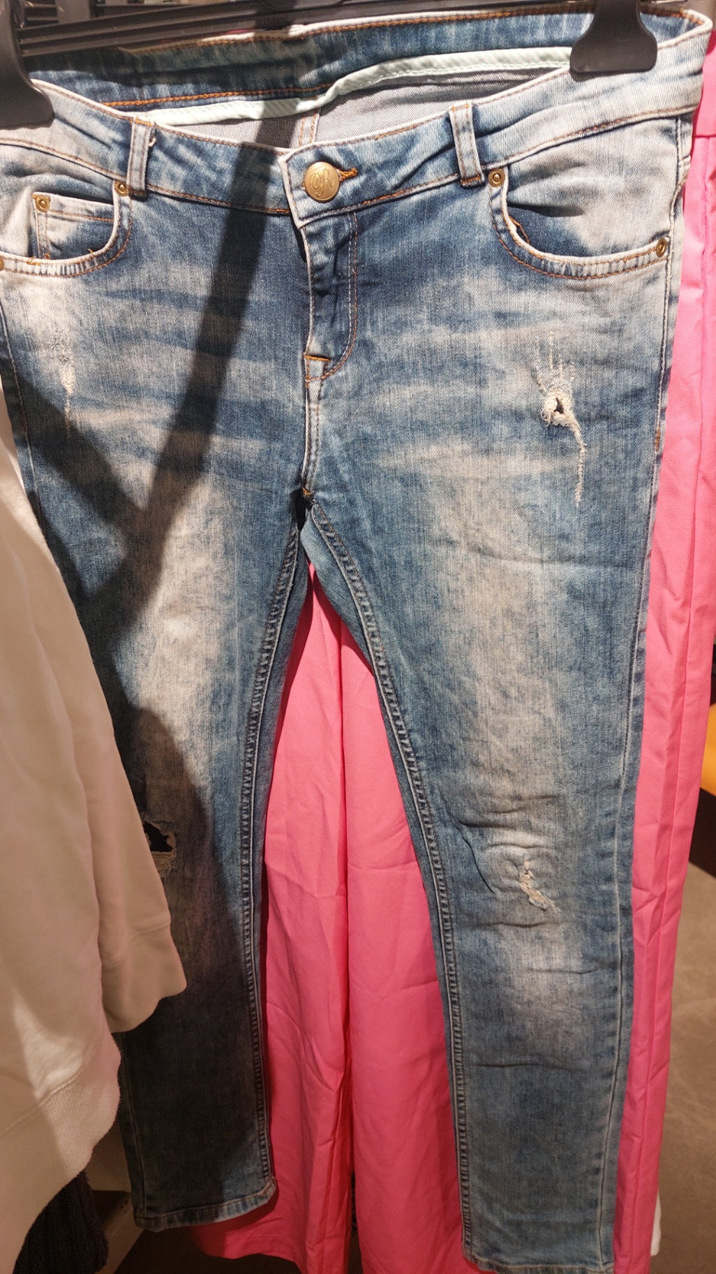 Review Jeans Blau