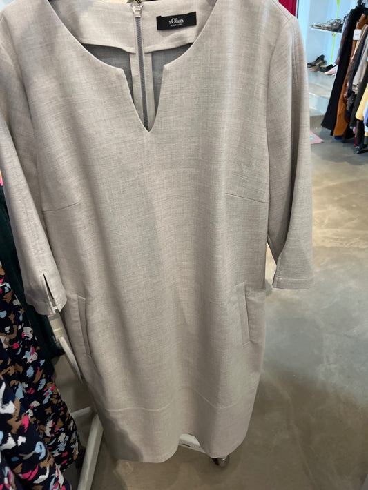 s.Oliver Kleid Grau