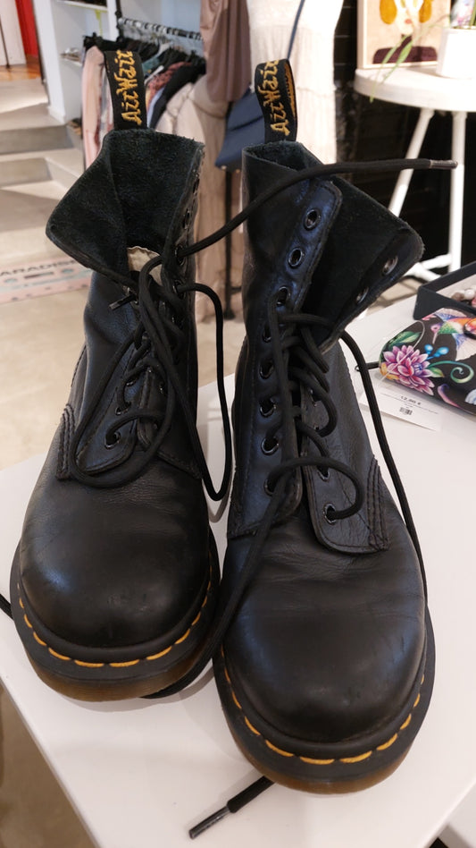 Dr. Martens Stiefel Schwarz