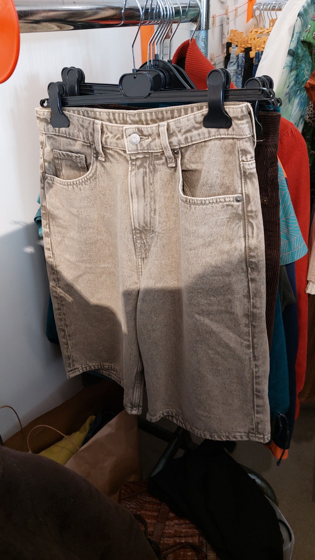 HM Jeans-Shorts Beige