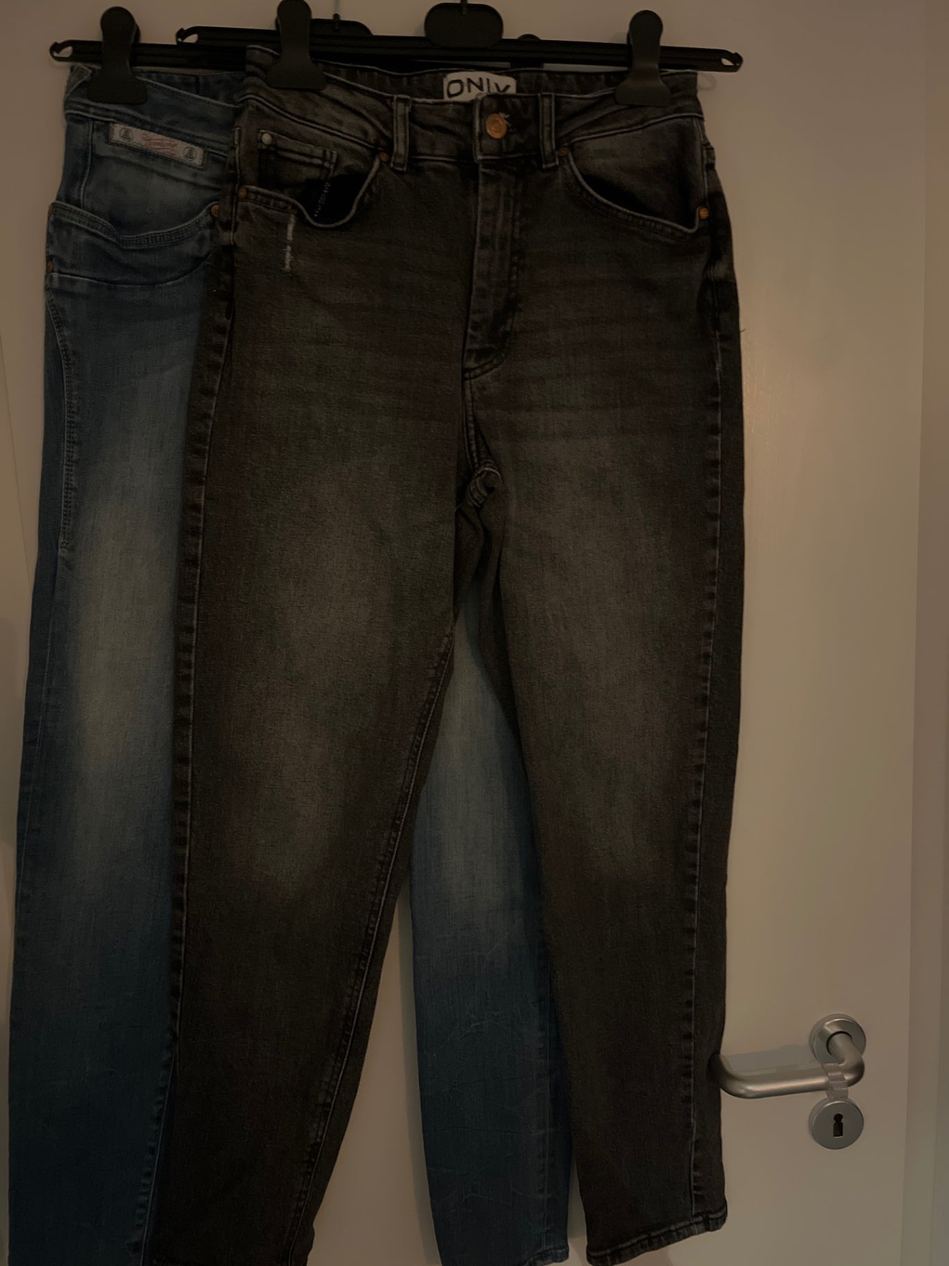 ONLY Mom Jeans Schwarz