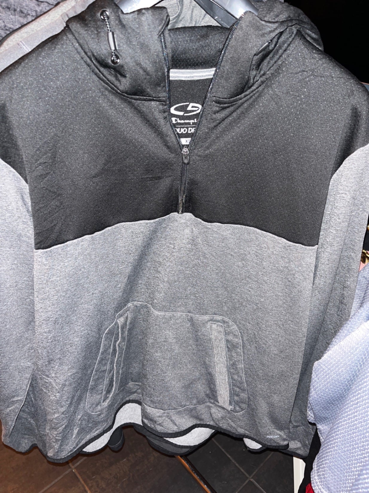 Champion Hoodie Schwarz und Grau