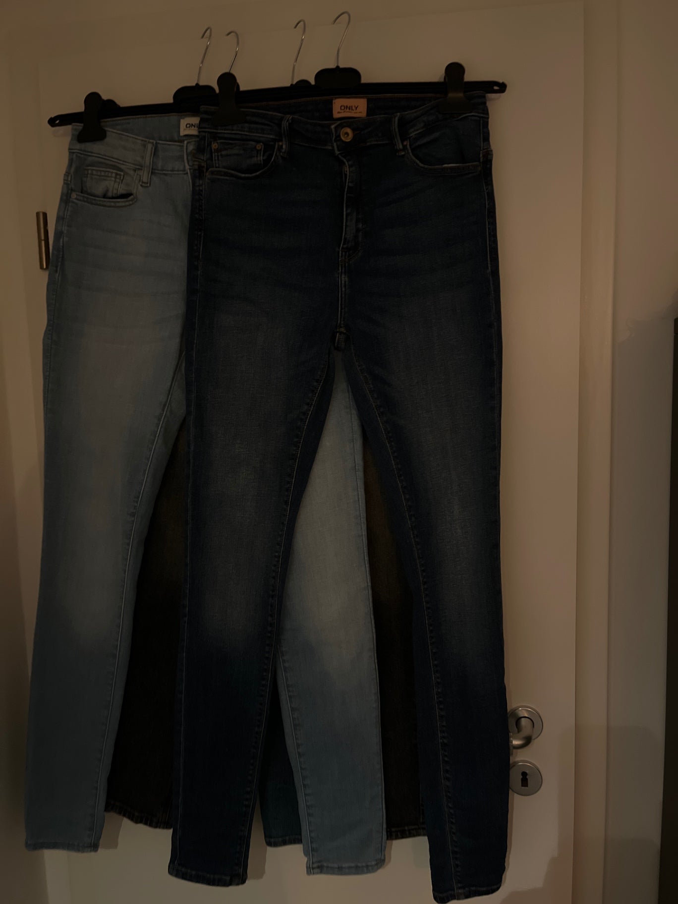 ONLY Jeans Dunkelblau und Hellblau