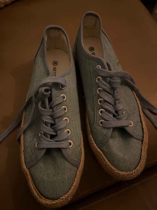 Betty Barclay Sneaker Hellblau