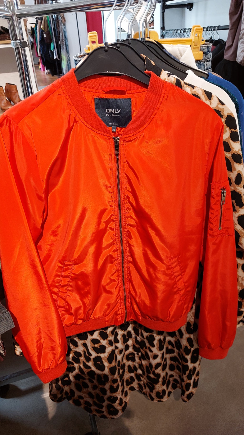 Only Bomberjacke Rot