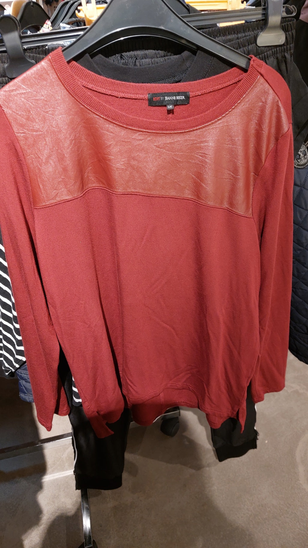 EDIT by Jeanne Beer Pullover Rot