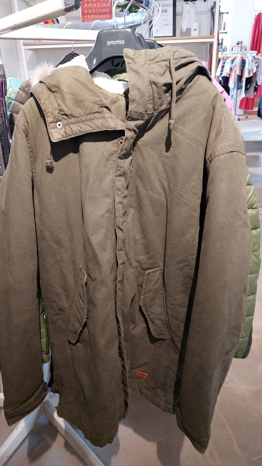 //Produkt Parka Olivgrün