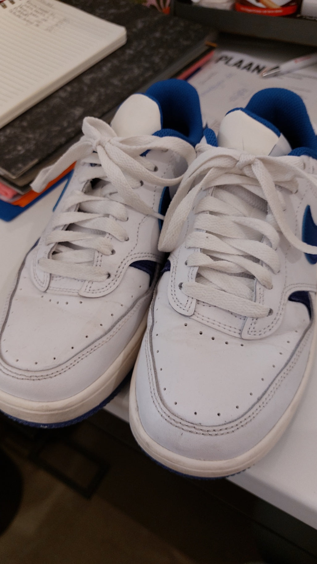 Nike Sneaker Weiß und Blau