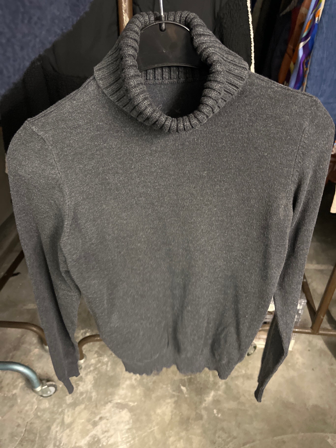 EDC  Rollkragenpullover Grau