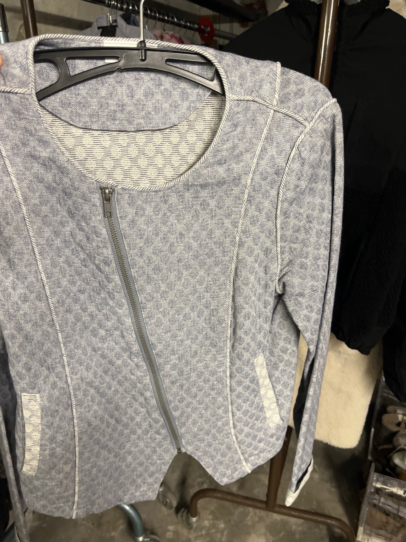 Object  Jacke Blau weiß Muster