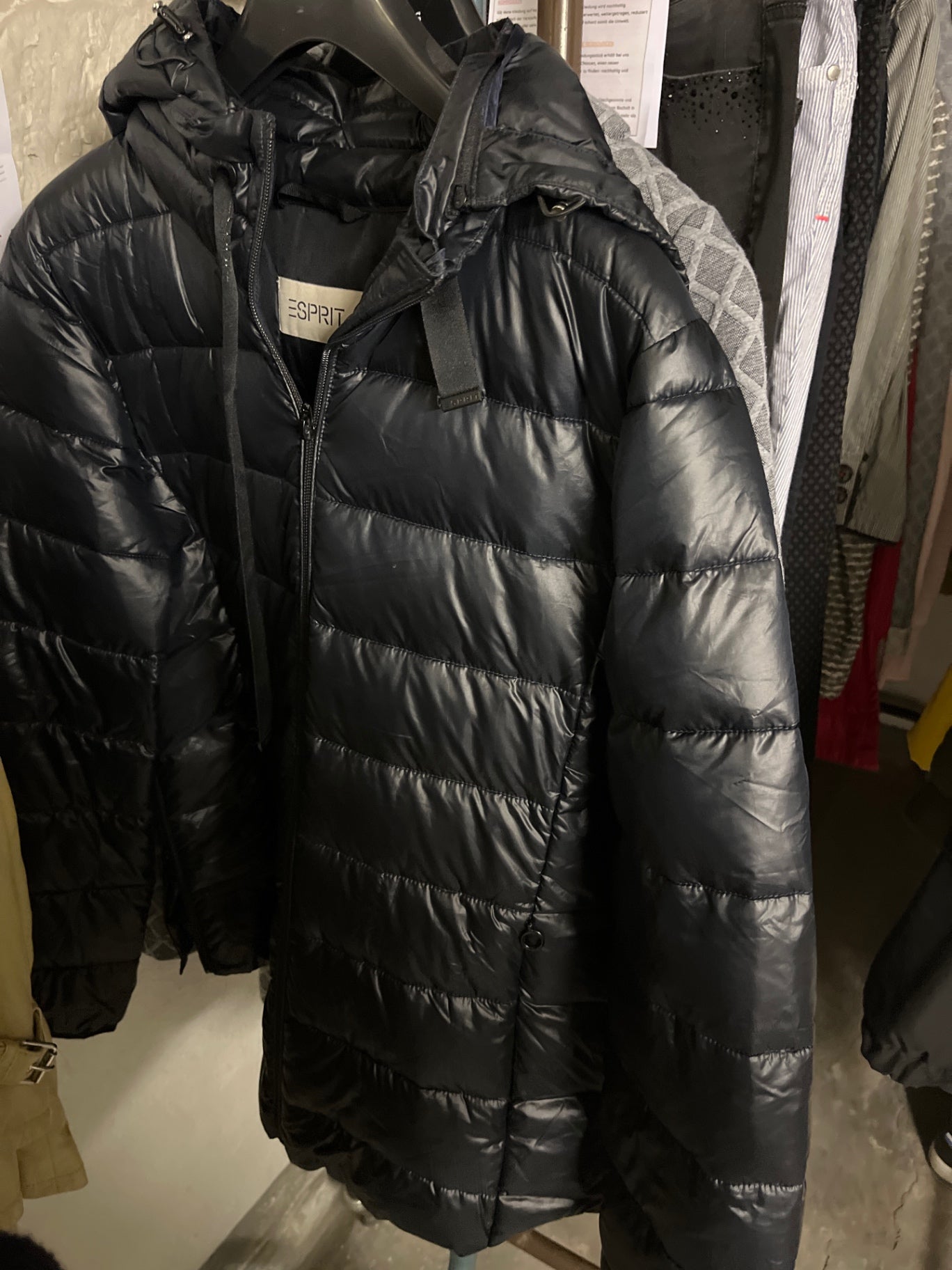 Esprit Daunenjacke Schwarz