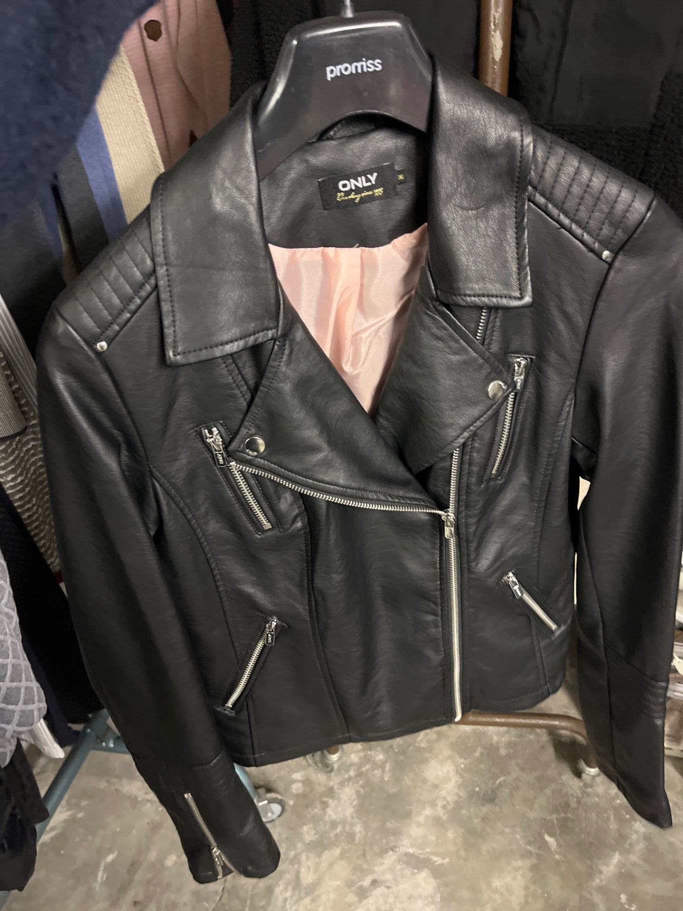 Only Jacke Schwarz
