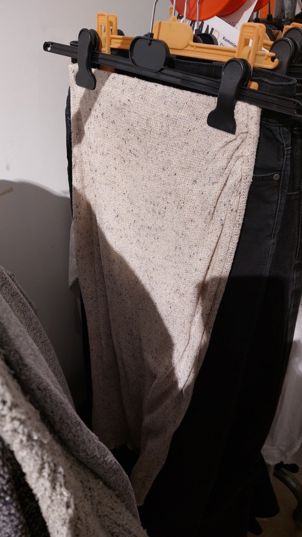Pull & Bear Rock Beige