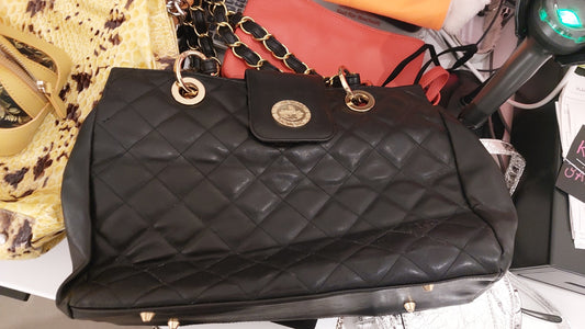 Ricarda M. Handtasche Schwarz mit Gold