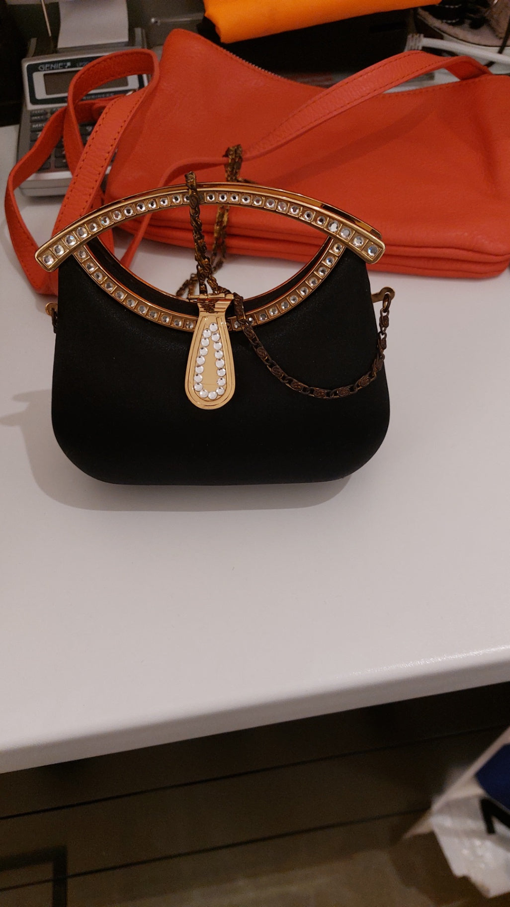 Handtasche Schwarz und Gold