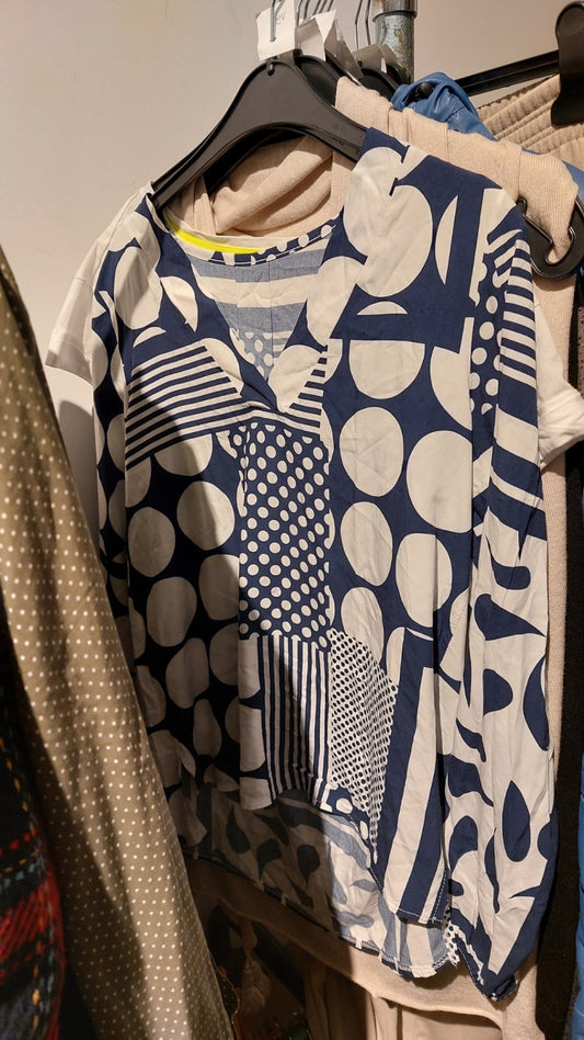 Bluse Blau und Weiß