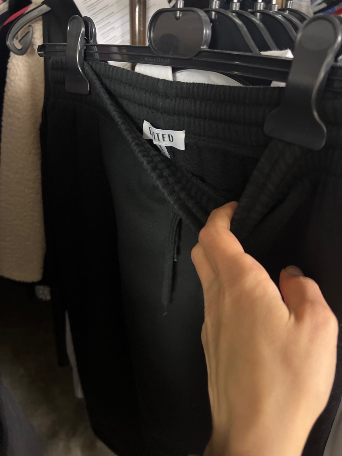 Edited Sweat Rock Schwarz