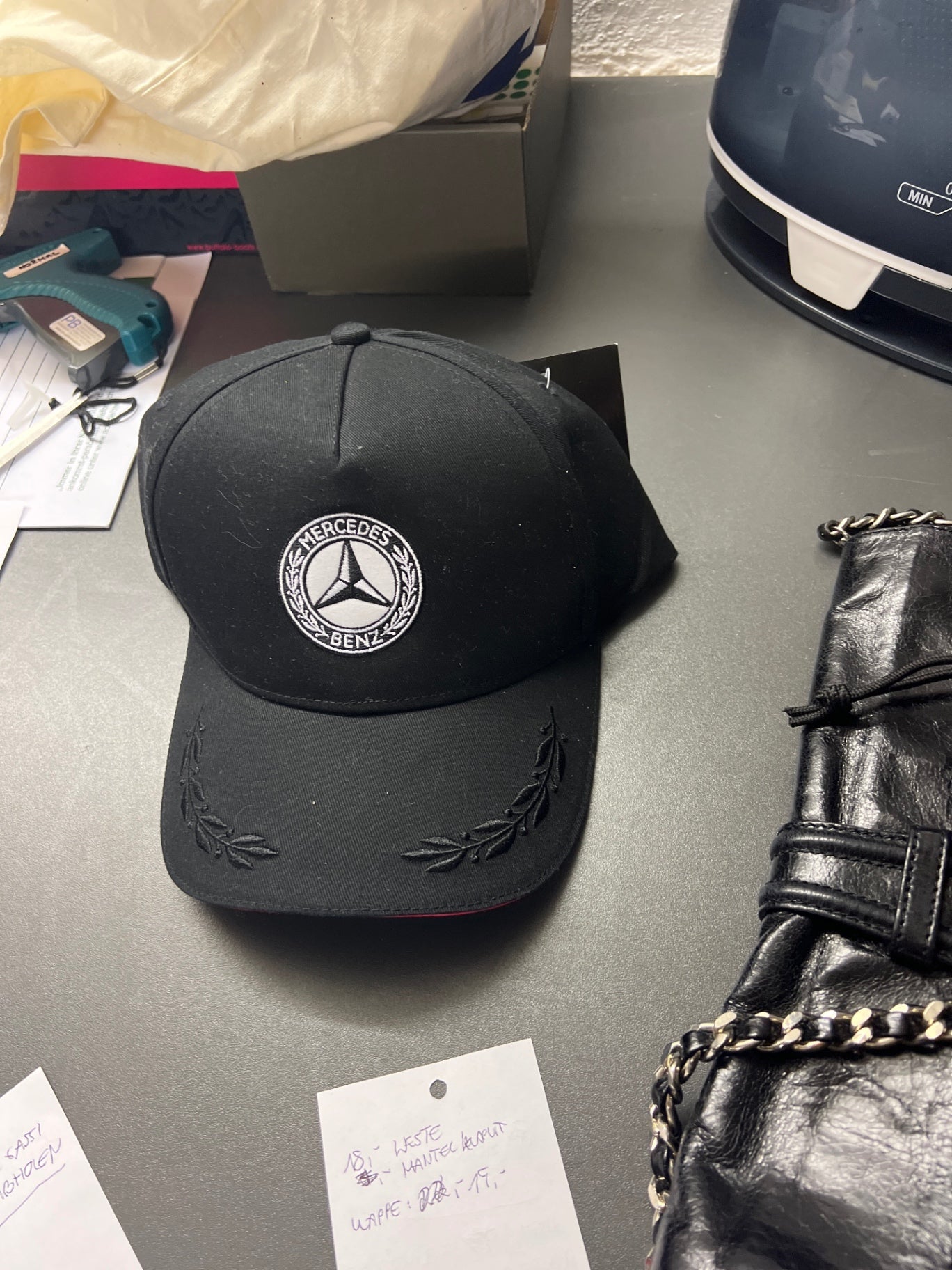 Mercedes-Benz Kappe Schwarz