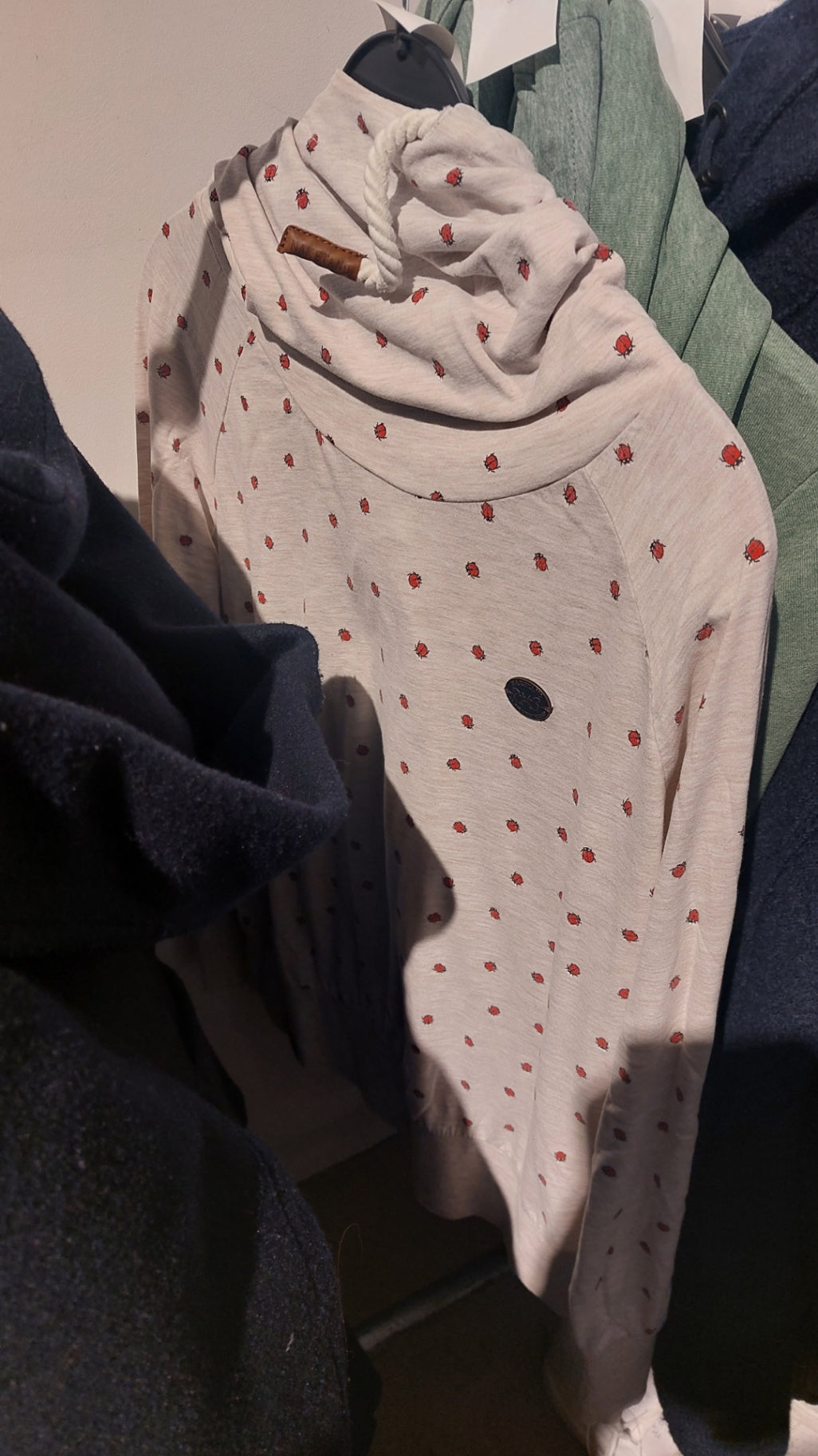 Naketano Pullover Weiß