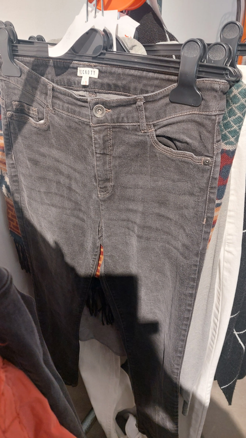 Peckott Jeans Grau