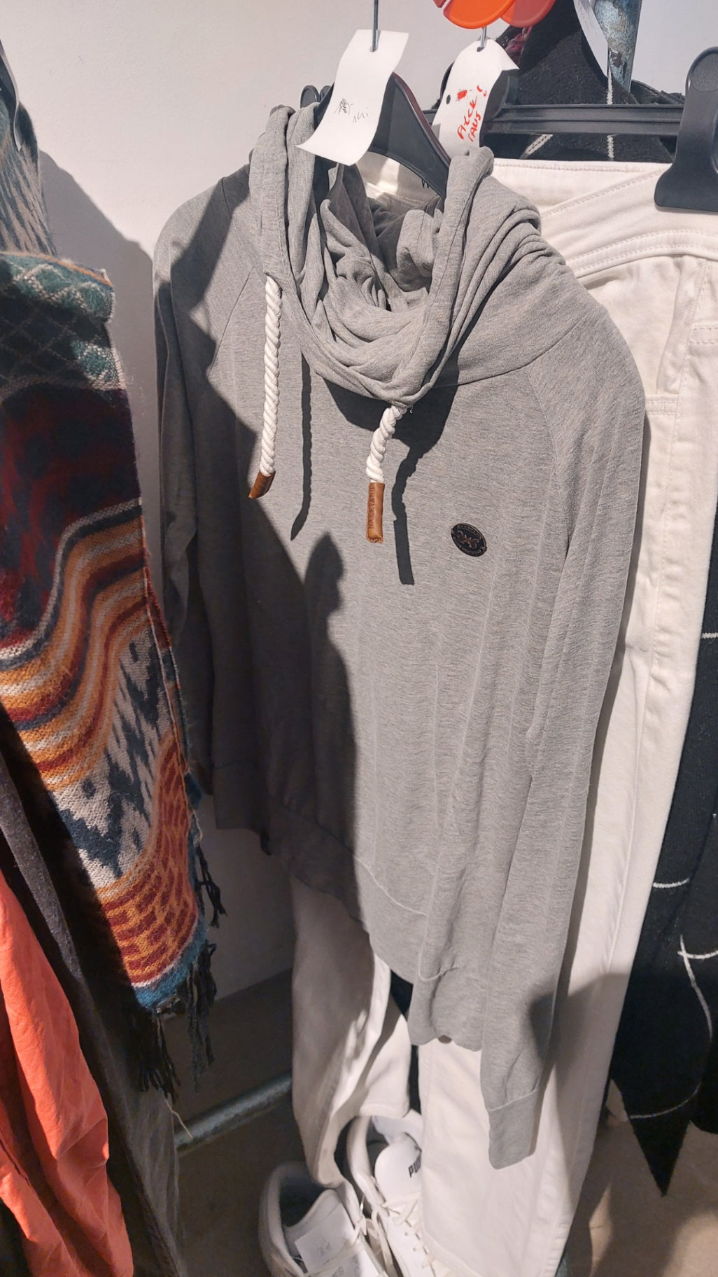 Naketano Kapuzenpullover Grau